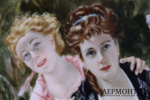 Пласт Две девушки в кринолинах. Фарфор, живопись. Франция, начало 20 века.
