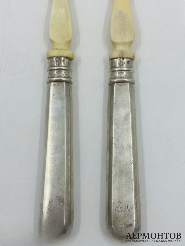 Ложка и вилка для салата. Серебро 84 пробы, кость, П. Овчинников, Россия, 1880-е годы
