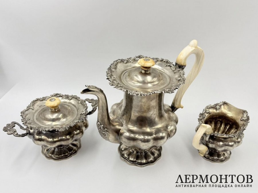 Сервиз в ст. Ампир. Россия, 1843 год. Серебро 84 пробы, кость.