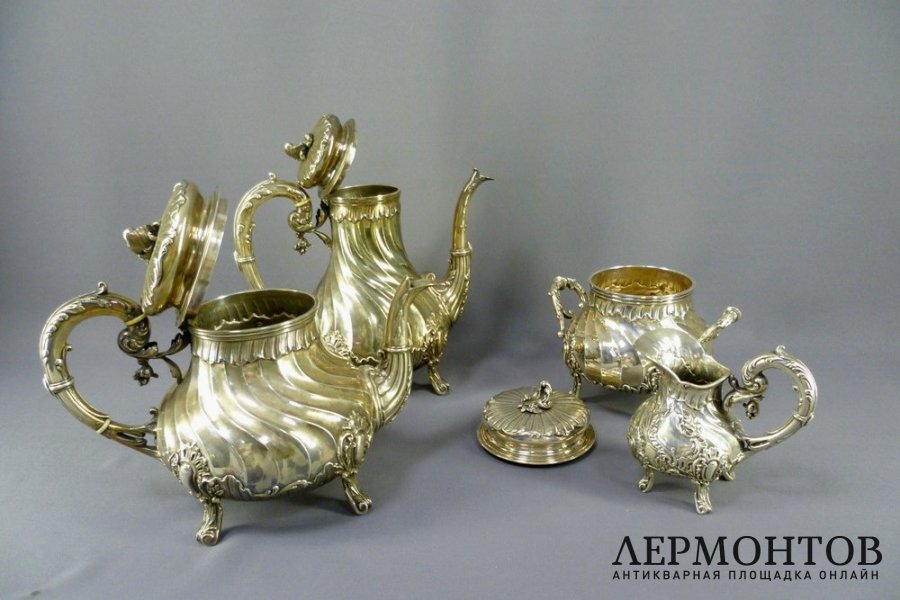 Чайно-кофейный сервиз. Серебро 950 пробы. Франция, XIX век.