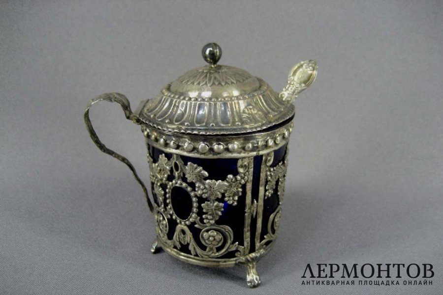 Мутардница. Серебро 950 пробы, кобальтовое стекло. Франция, XIX век.