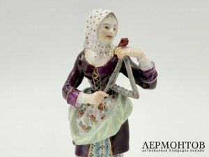 Статуэтка Парижские крикуны Музыкант. Meissen, 1 тр. 20 века. Фарфор, роспись.