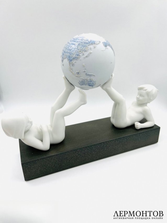 Статуэтка «Братство». Фарфор, роспись, Lladro, Испания, современная работа