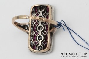 Кольцо с рубинами и алмазами. Золото 56 пробы. Российская империя, 1908-1917. 