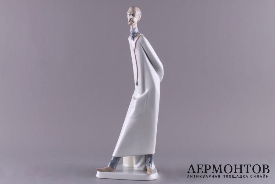 Статуэтка Доктор. Фарфор, глазурь. Испания, ман-ра Ladro, 1970-е гг.
