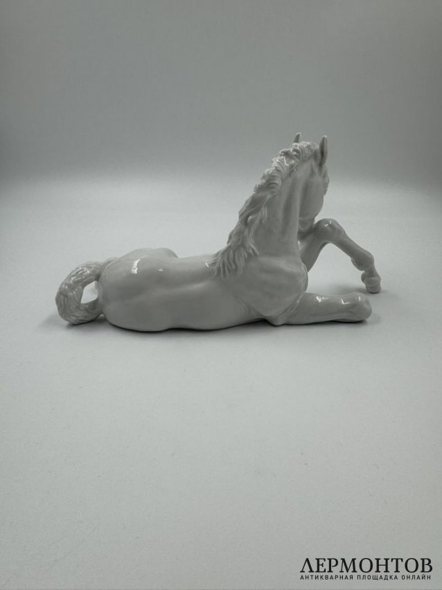 Статуэтка «Жеребёнок». Фарфор, Meissen, Германия, 1-я половина 20 века
