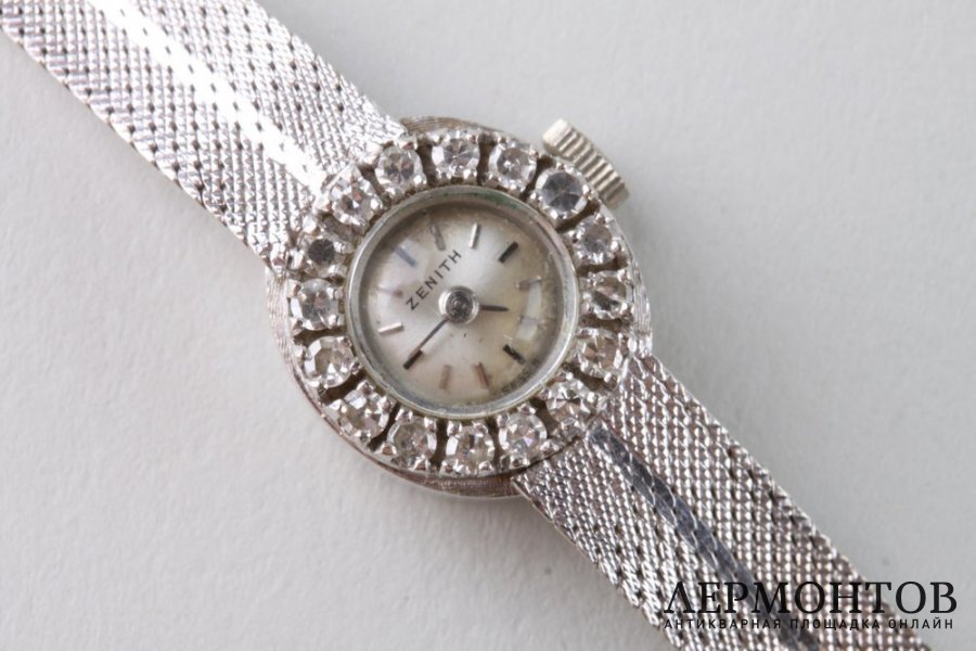 Часы женские. Швейцария, фирма Zenith, нач. 20 в. Белое золото 750 пробы, бриллианты.