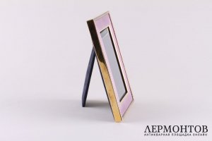 Рамка для фото. Серебро, эмаль гильоше. Италия, после 1968 года.