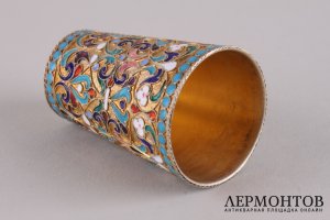 Стопка.  Серебро 84 пробы, эмаль, скань, золочение. Россия, посл. четв. XIX в.
