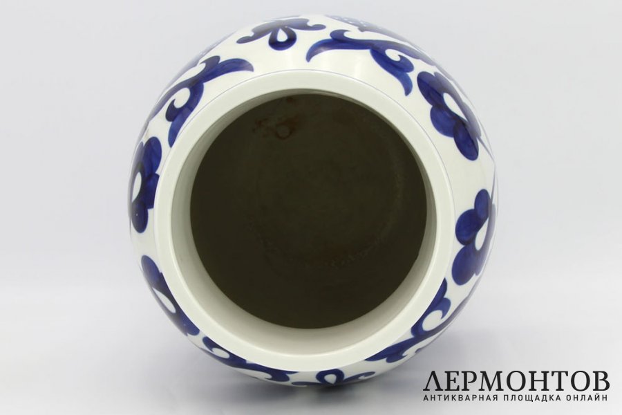 Большая ваза Орнамент. Фарфор, роспись. СССР, ЛФЗ, 1950 - 60е гг.
