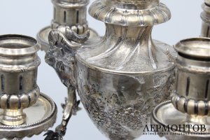 Большие парные канделябры с головами козлов. Серебро. США, 1920-30е гг.