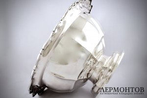 Фруктовница на ножке. Серебро 800 пробы. Франция, XIX-XX вв.
