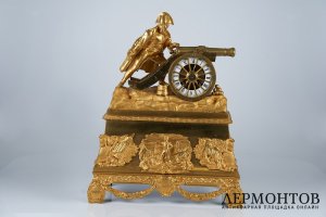 Каминные часы. Бронза, золочение. Франция, XIX век.