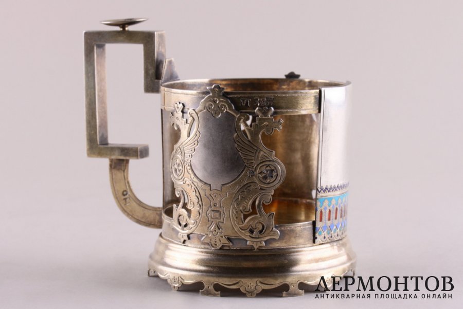 Подстаканник в русском стиле. Серебро 84 пробы, эмаль, золочение. Россия, 1888 г.