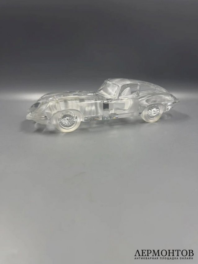 Модель автомобиля «Jaguar E-Type». Хрусталь, Daum, Франция, конец 20 века