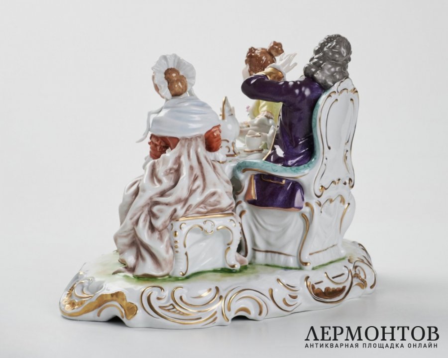 Статуэтка «Чаепитие». Фарфор, Schaubach-Kunst, Unterweißbach, Германия, 1940–1953 годы