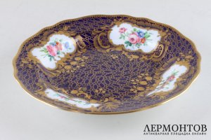 Тарелка обеденная из Кобальтового сервиза. ИФЗ, 1855-1881 годы.