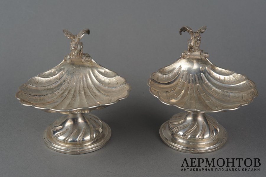 Парные икорницы. Австро - Венгрия. Кон. 19- нач. 20 вв. Серебро 800 пробы.