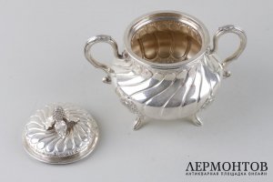 Сахарница в стиле рококо. M. Martin. Серебро 950 пробы. Франция