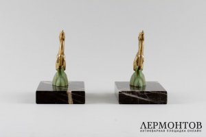 Упоры для книг в виде скачущих ланей. Бронза, литье, золочение. Европа, 1930-50-е гг.