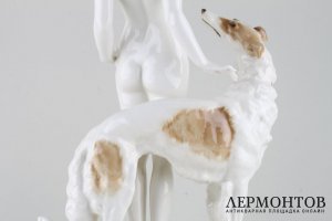Девушка с борзой, Знакомство. Фарфор, ар-деко. Германия, Хутченройтер, 1955-68