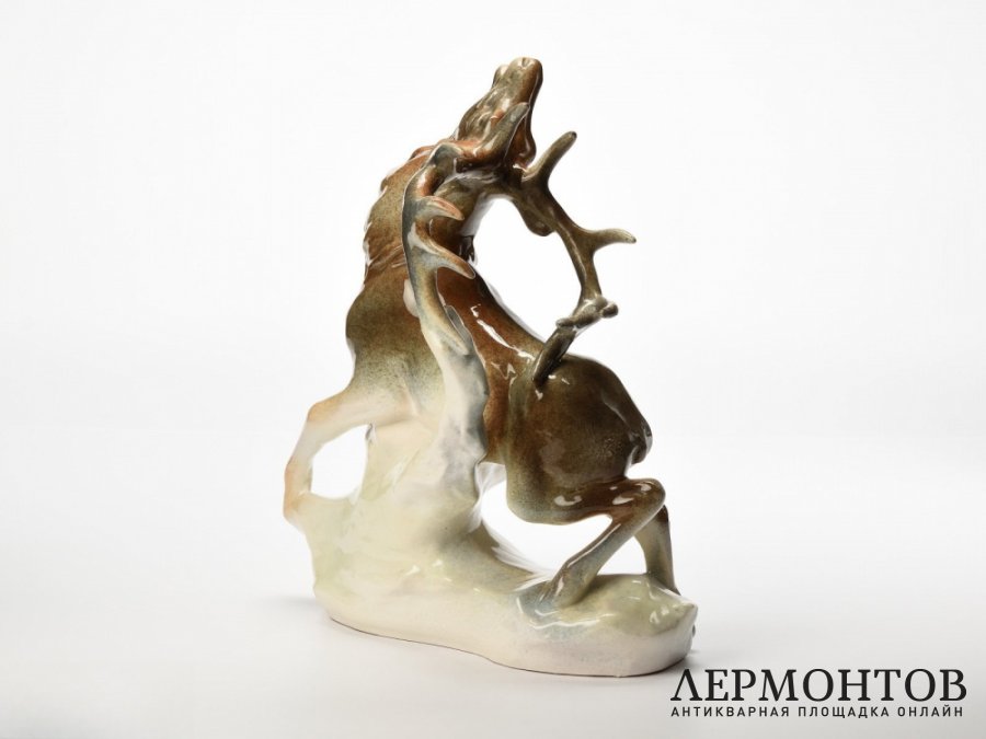 Статуэтка «Олень». Керамика, Jinokera, Чехословакия, 1970-е годы