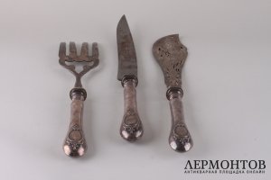 Сервировочный набор для мяса и рыбы. Серебро 950 пр. Франция, Париж, кон. 19 в.