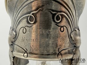 Графин в ст. Модерн. Россия, Немиров-Колодкин, 1900-е гг. Серебро 84 пробы, хрусталь.