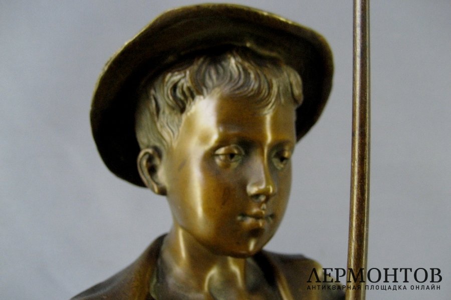 Рыбак. Adolphe Jean Lavergne. Бронза, патинирование. Высота 63 см. Франция, XIX век.