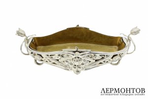 Ваза - жардиньерка в стиле Модерн. Франция, 1900-е гг. Металл, серебрение. 