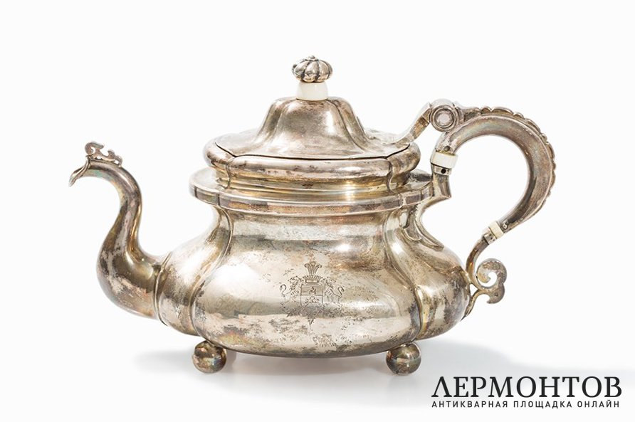 Чайно-кофейный сервиз Губкин. Серебро 84. Российская империя