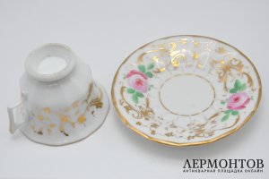 Чайная пара с розами. Фарфор, роспись. Франция, 2-я половина XIX-начало ХХ вв.
