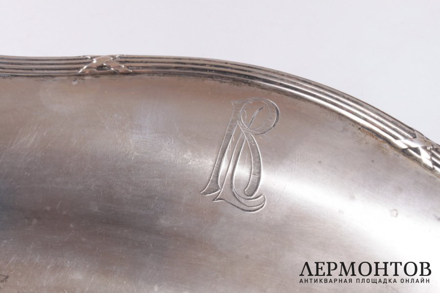 Блюдо, сухарница. Серебро 800 пробы.  Германия