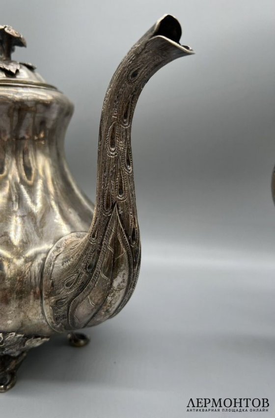 Чайно-кофейный сервиз: кофейник, чайник, сахарница. Серебро 84 пробы, мастер G. S., Россия, 1857 год