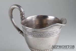 Молочник в классическом стиле. Карл Фаберже. Серебро 84 пробы. Россия.