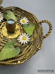 Статуэтка «Курочка на корзинке с цветами». Бронза, роспись, Австрия, конец 19 века