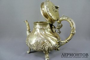 Чайно-кофейный сервиз. Серебро 950 пробы. Франция, XIX век.