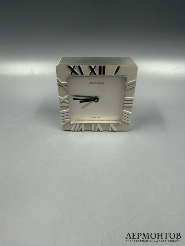 Настольные часы-будильник «Atlas». Латунь, Tiffany & Co., Швейцария