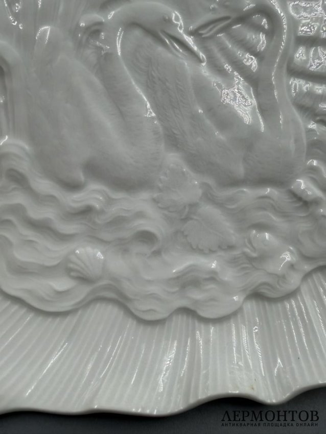 Блюдо для торта из «Лебединого сервиза», 30 × 28 см. Фарфор, Meissen, Германия