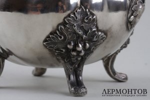 Кофейник Карл Сейпель. Серебро 84 пробы. Российская империя, середина XIX века.