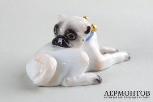 Статуэтка Мопс. Фарфор, роспись.  Meissen, Германия, Johann Joachim Kaendler.