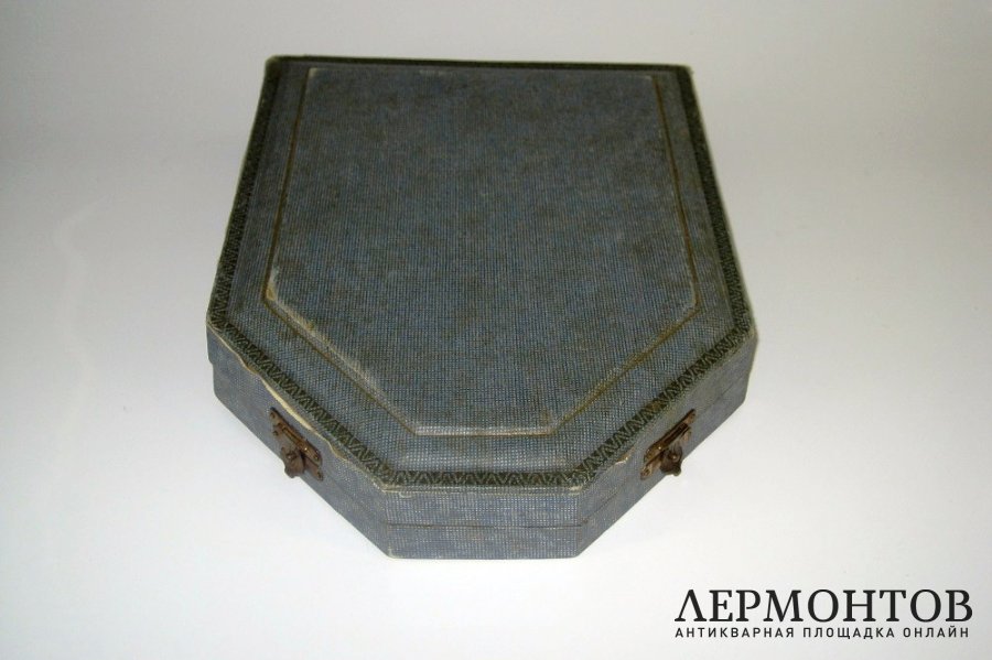 Набор для рукоделия. Серебро 800, сталь. Франция, XIX век.