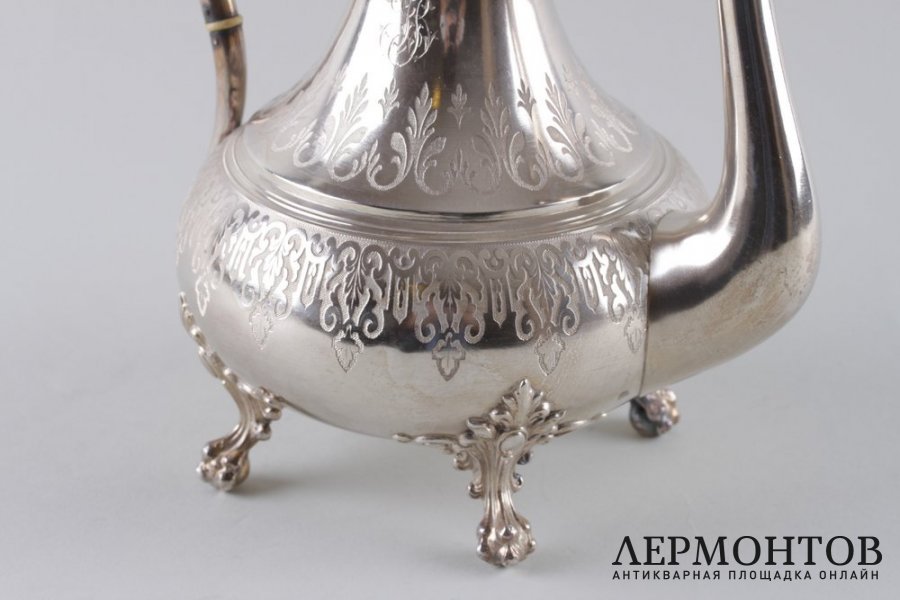 Кофейник в стиле ампир. Claude Roussel. Серебро 950 пробы. Франция, XIX в.