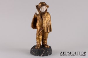 Скульптура в стиле Ар Деко Маленький скрипач. Франция, Париж, 1900-10-е гг.