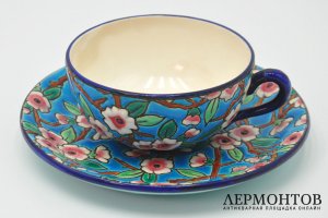 Чайная пара Цветущая яблоня. Фаянс, эмаль. Франция, Longwy, 1930е гг. 