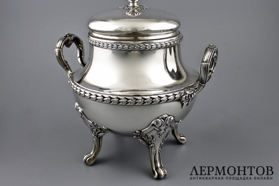 Сахарница в стиле ампир. Ravinet et Denfert. Серебро 950 пробы. Франция, 1900-e.