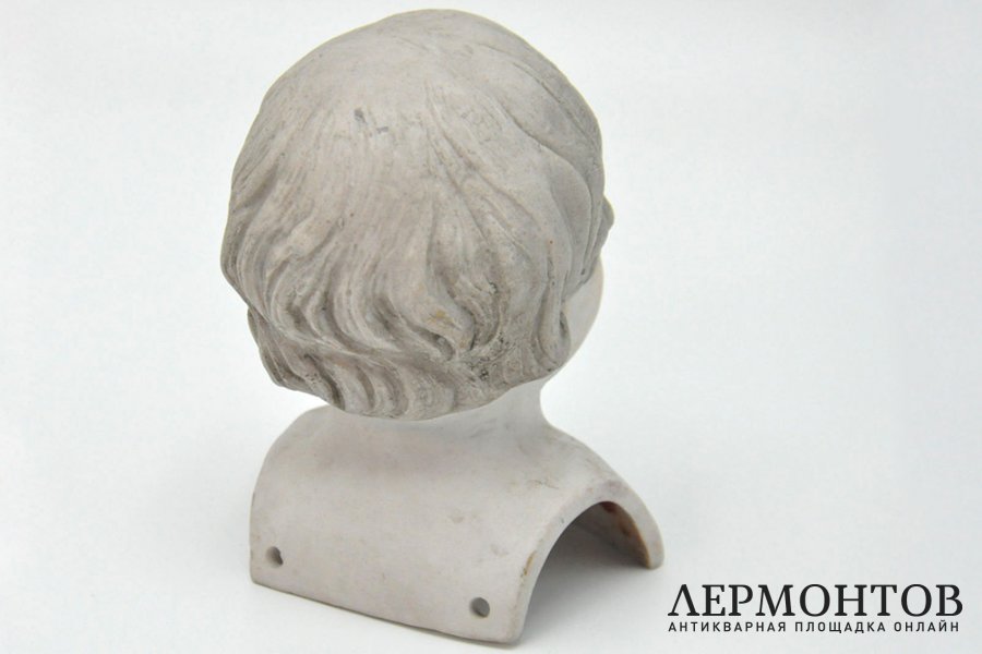 Кукольная головка. СССР, Дулевский фарфоровый завод, 1920-1930-е гг. Бисквит, роспись