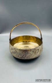 Конфетница «Ирисы» в стиле модерн. Серебро 84 пробы, А. М. Постников, Россия, 1899–1908 годы