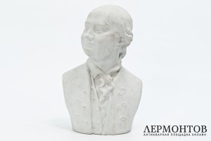 Бюст Михаила Васильевича Ломоносова. СССР, Ленинградский фарфоровый завод, 1950-е гг.