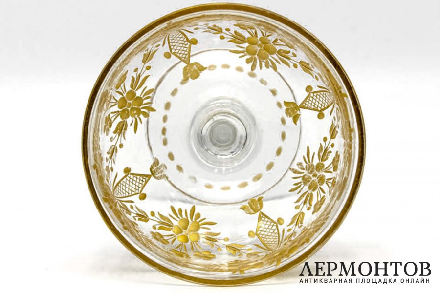 Ваза, конфетница Цветы. Стекло, резьба, золочение. Европа, 1900-1930е гг.